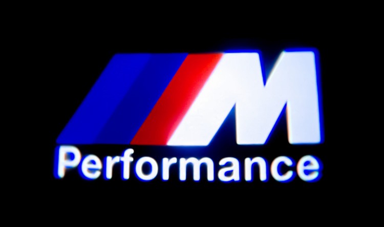 bmw09.jpg