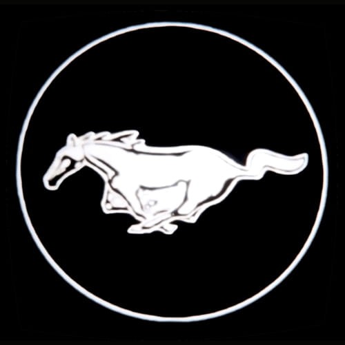 25 mustang logo 04.jpg
