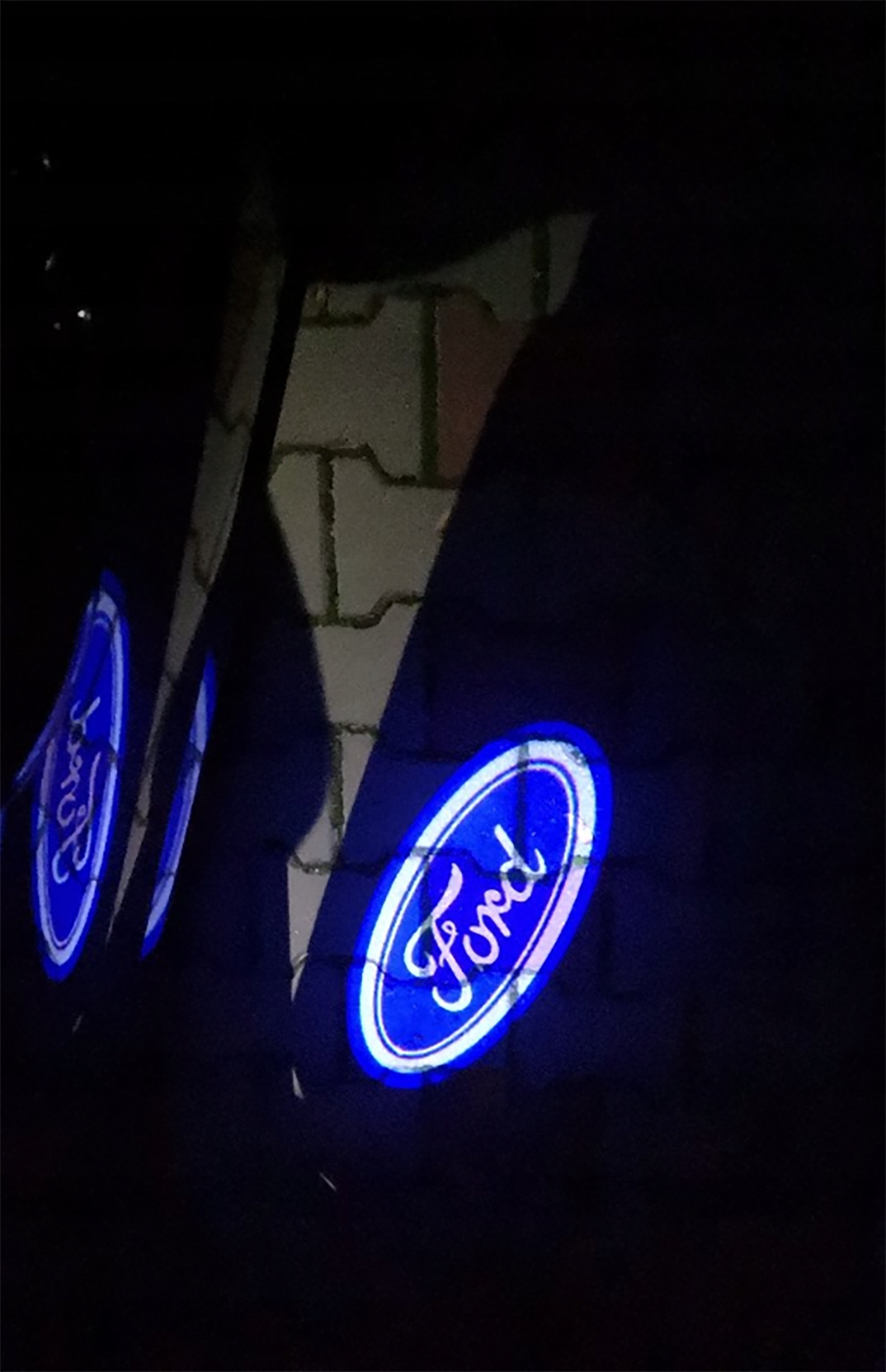 Projektor LED Ford do lusterka